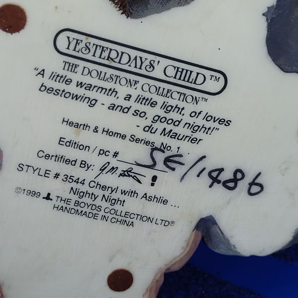 "Temptation's Child" from Boyd's Bears - Picture 6 of 7